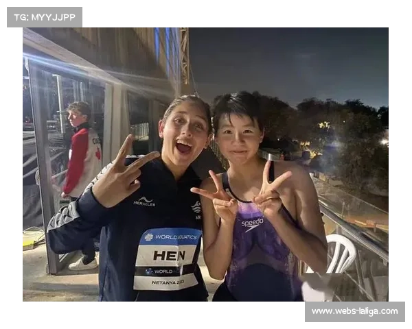 毛奕菡1500米自由泳后体力透支，仍刷新个人最佳成绩